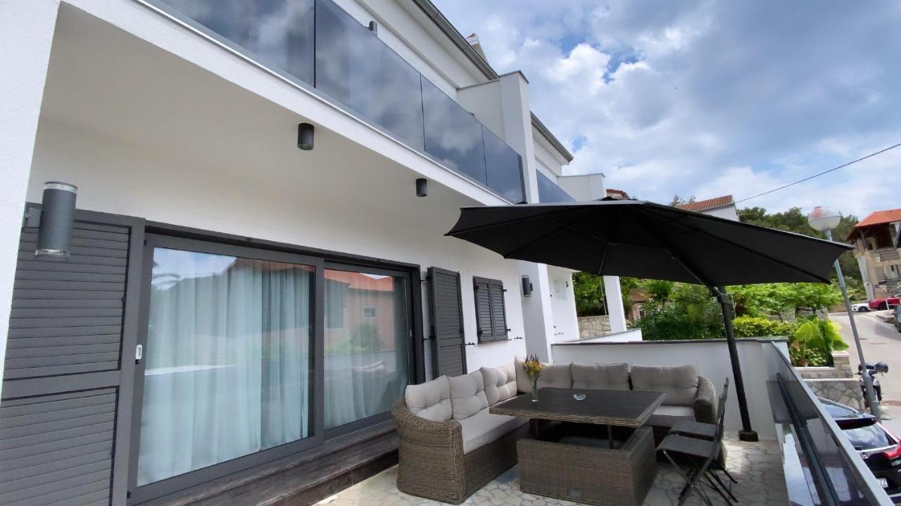 Apartments Tasha Mali Lošinj Dış mekan fotoğraf