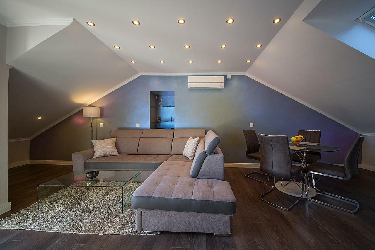 Apartments Tasha Mali Lošinj Dış mekan fotoğraf