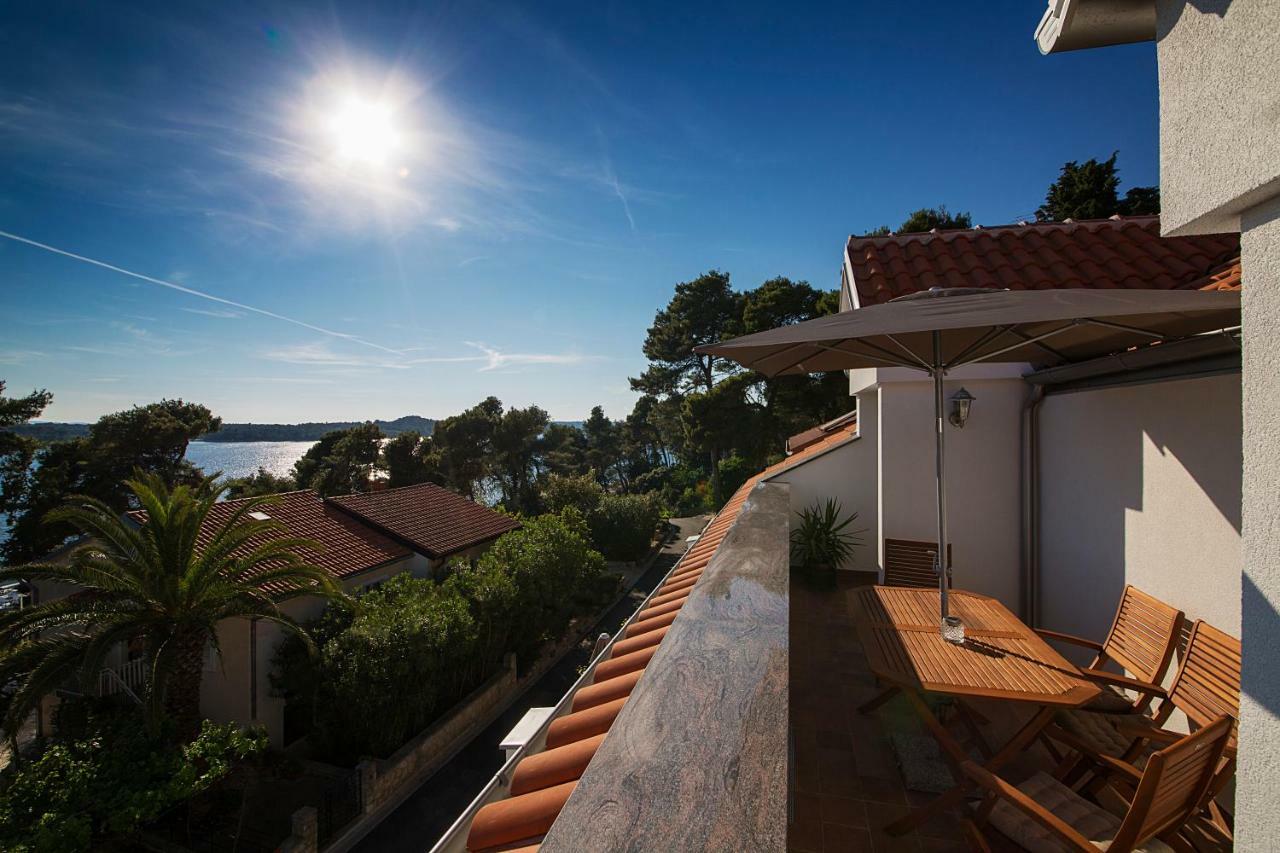 Apartments Tasha Mali Lošinj Dış mekan fotoğraf