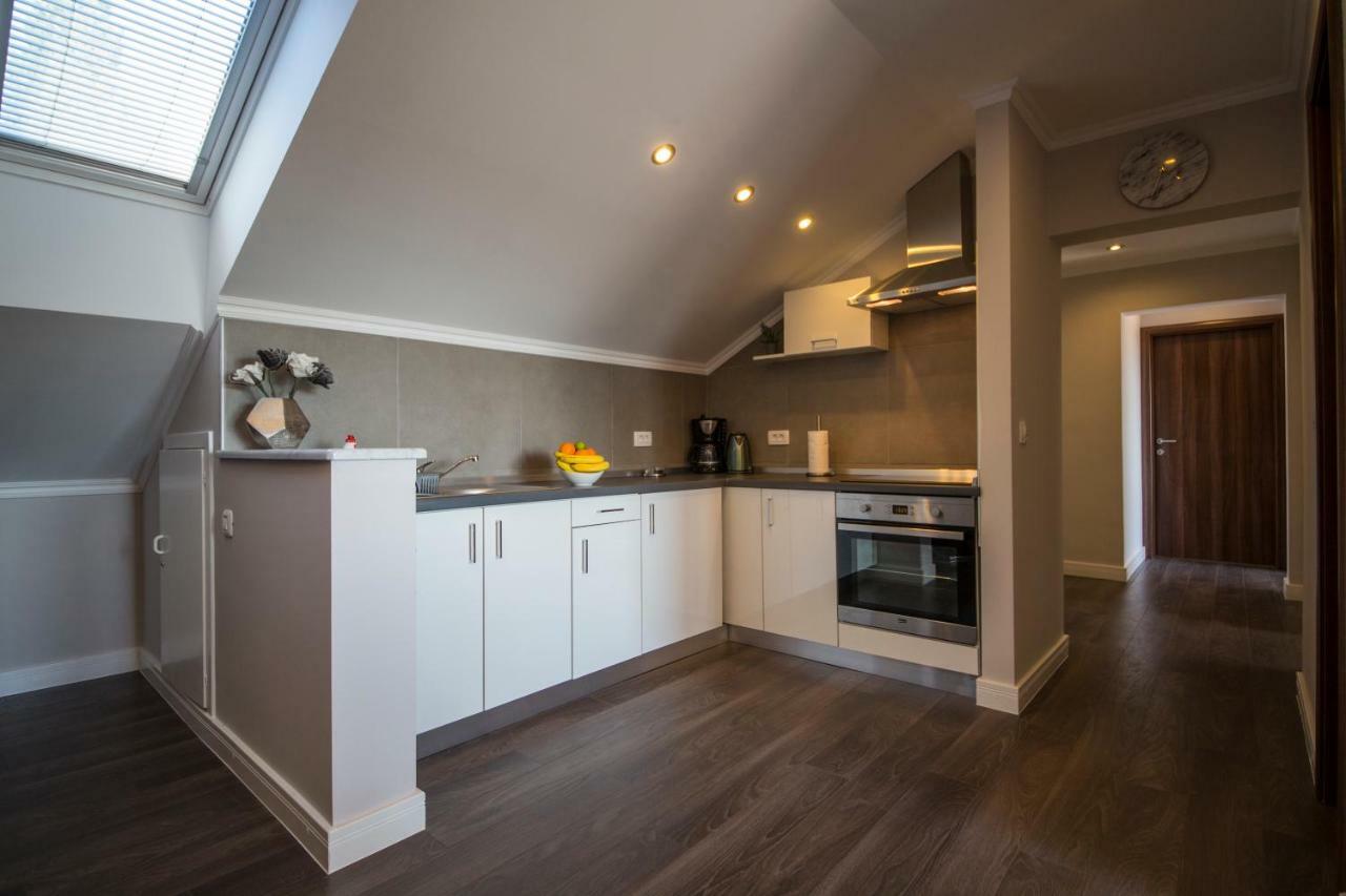 Apartments Tasha Mali Lošinj Dış mekan fotoğraf